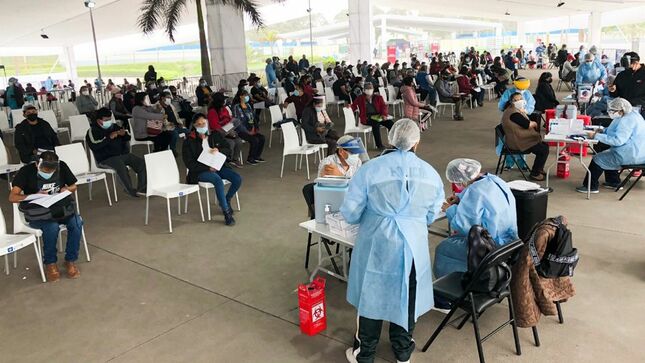 Vacunatorio Parque Zonal Huiracocha lidera jornada de vacunación en Lima Metropolitana y Callao
